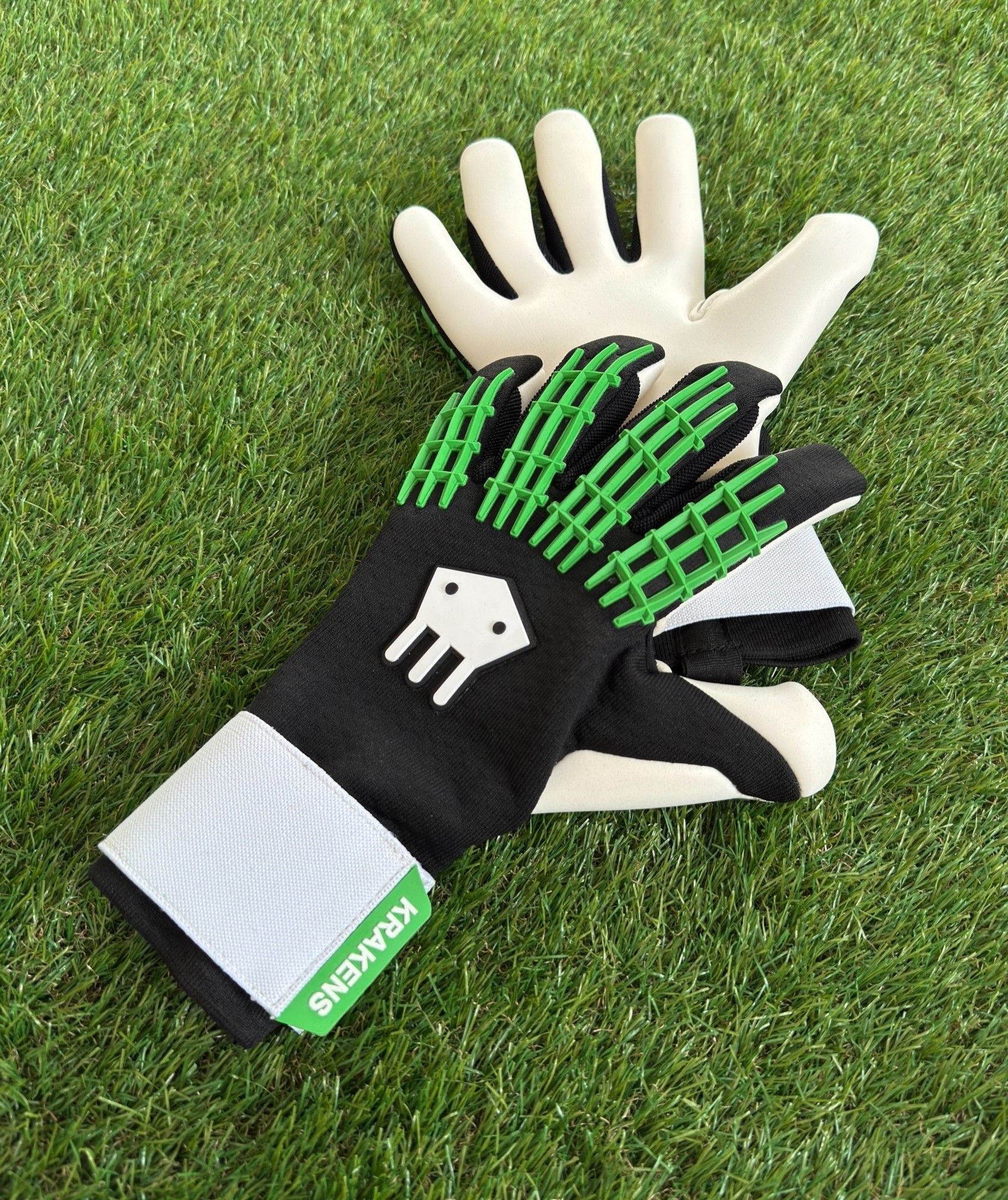 ter stegen handschuhe Torwarthandschuhe Krakens Pro Hybrid 2.0 – Krakens Goalkeeping